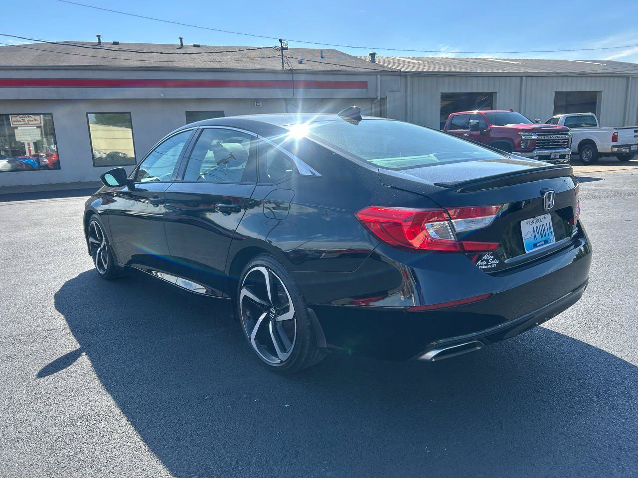 Used 2022 Honda Accord Sport image 7