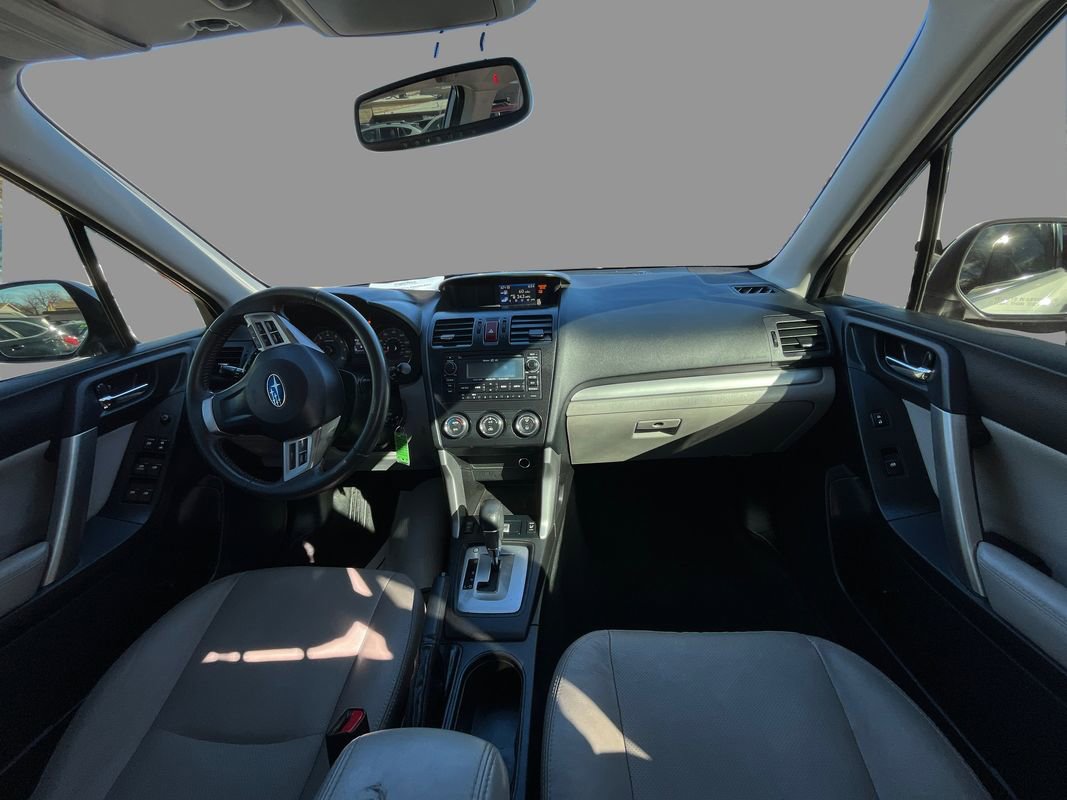 Used 2015 Subaru Forester 2.5i Limited image 9