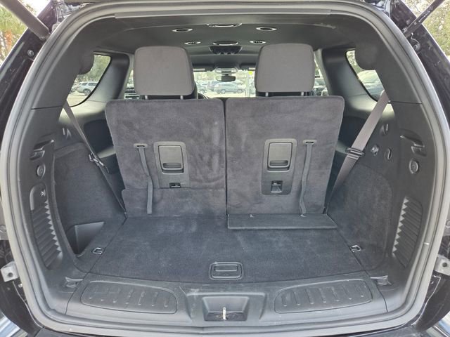 Certified 2024 Dodge Durango R/T w/ Blacktop Package image 9