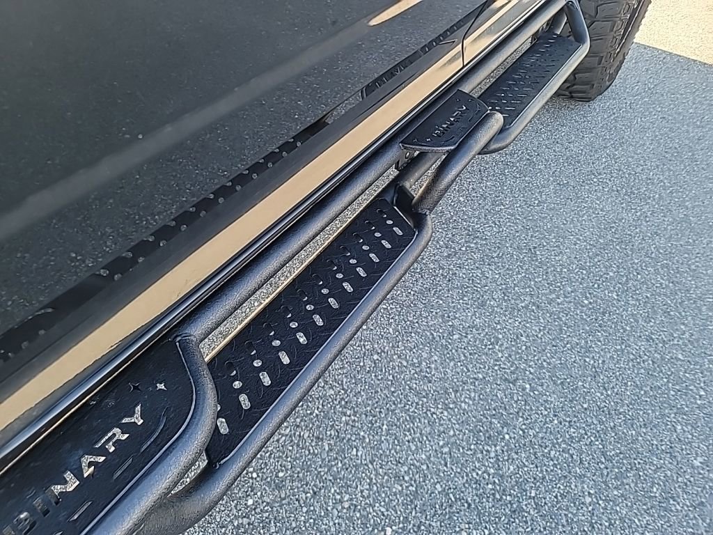 Used 2018 RAM 2500 Laramie w/ Sport Appearance Group image 8