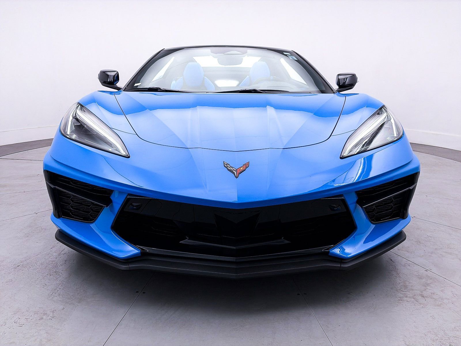 Used 2024 Chevrolet Corvette Stingray Premium Conv w/ Battery Protection Package image 13