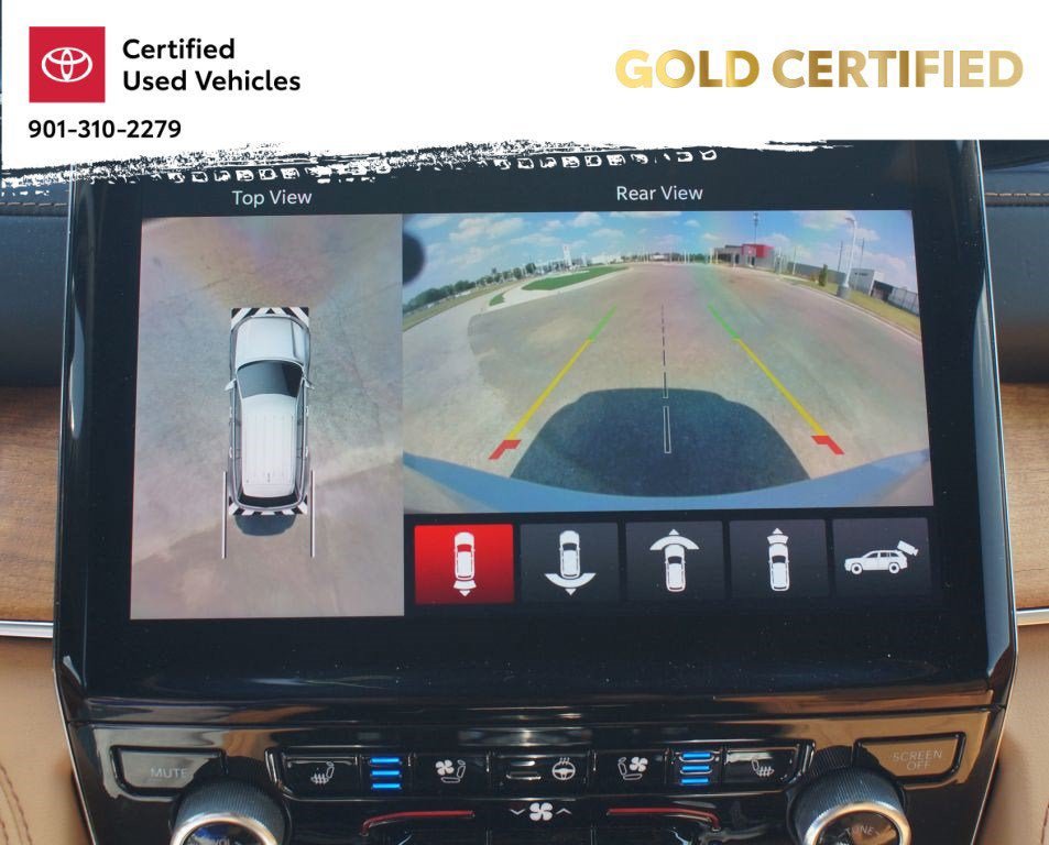Used 2023 Jeep Grand Cherokee L Summit AWD/4WD image 8