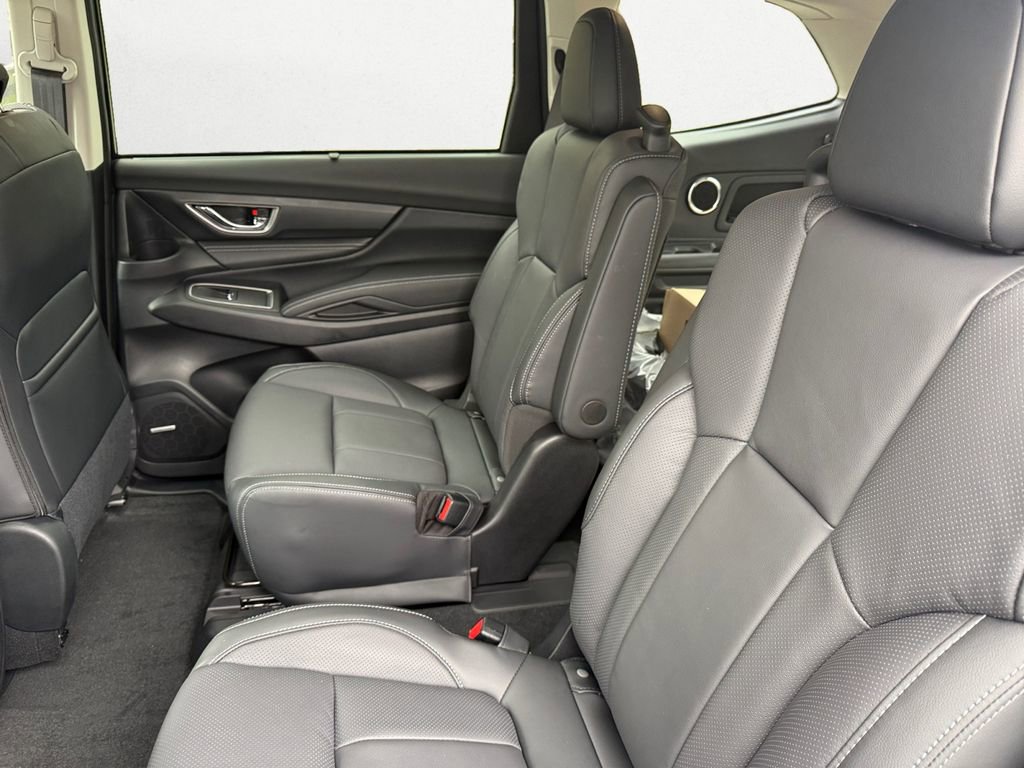 New 2025 Subaru Ascent Limited image 13