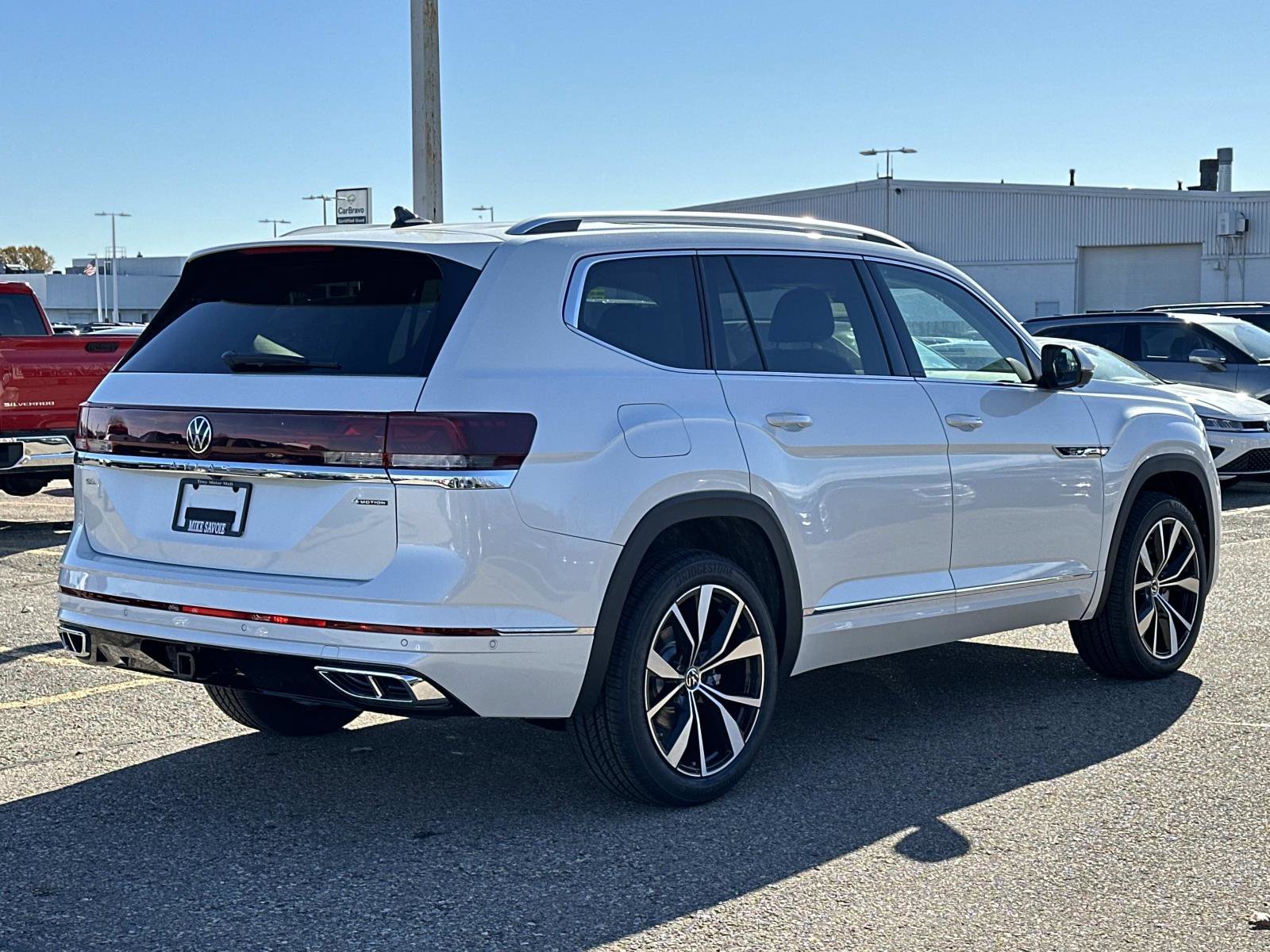 New 2026 Volkswagen Atlas SEL Premium R-Line image 5