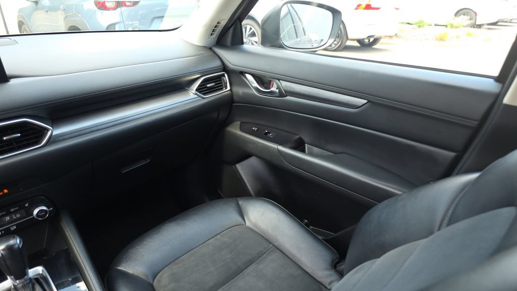 Used 2021 MAZDA CX-5 Touring FWD image 26