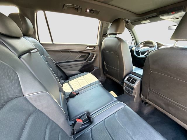 Used 2022 Volkswagen Tiguan SEL R-Line AWD/4WD image 26