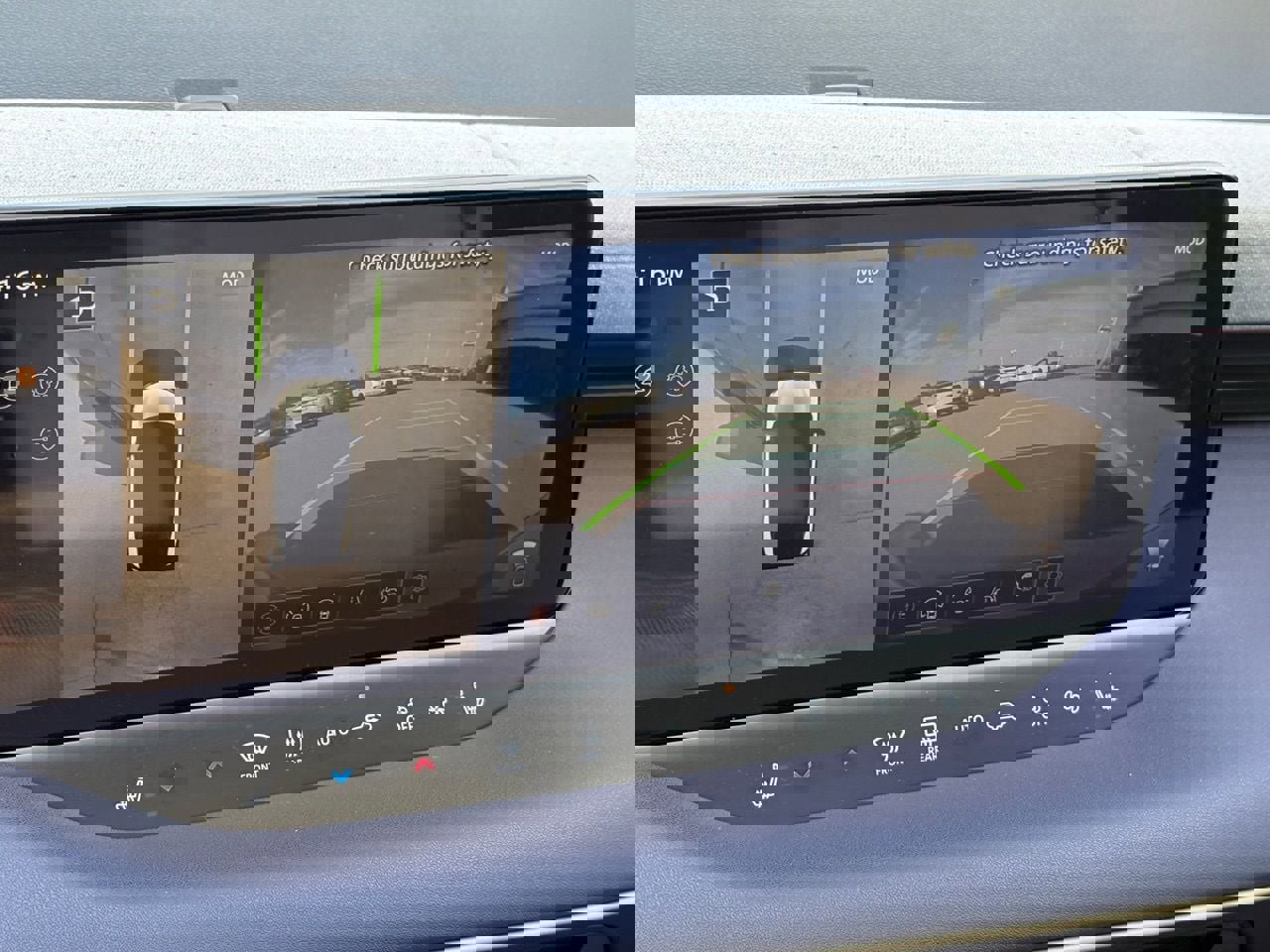 New 2026 Nissan Leaf Platinum+ w/ Cargo Package (Platinum+) image 17