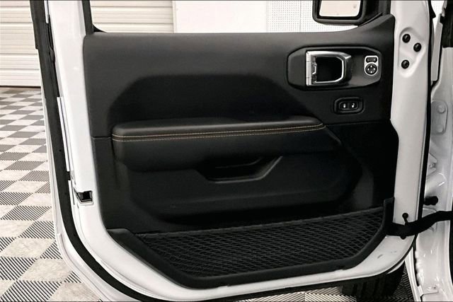 Used 2025 Jeep Wrangler Sahara 4xe w/ Safety Group image 20