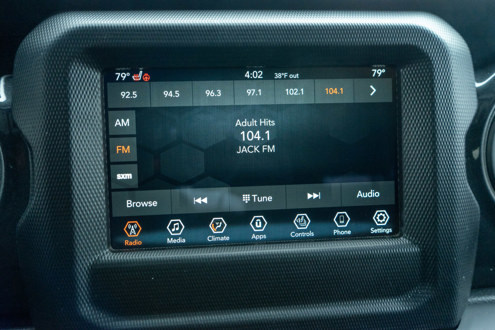 Used 2023 Jeep Wrangler Unlimited Sport image 16