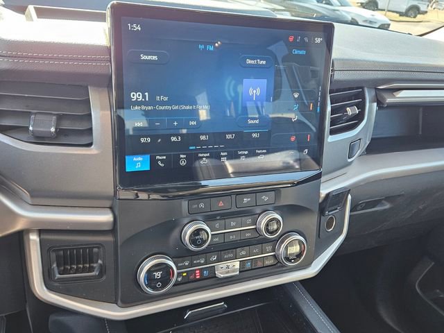 Used 2024 Ford Expedition Max XLT image 19