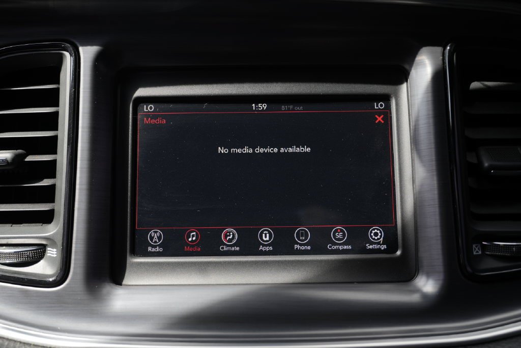 Used 2018 Dodge Challenger SXT RWD image 42