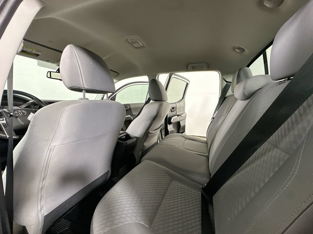 Used 2021 Toyota Tacoma SR5 RWD image 12