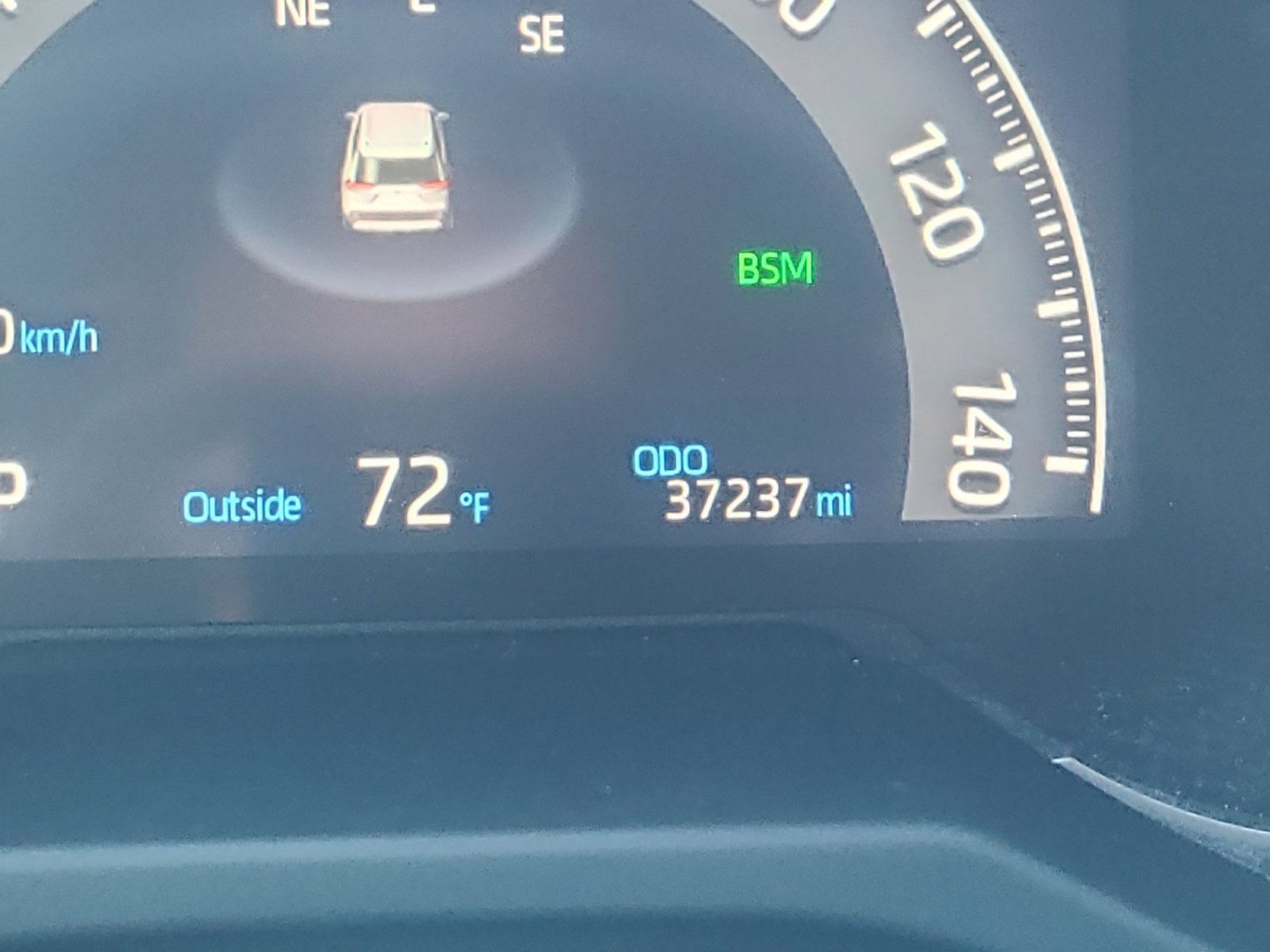 Used 2020 Toyota RAV4 Limited image 2