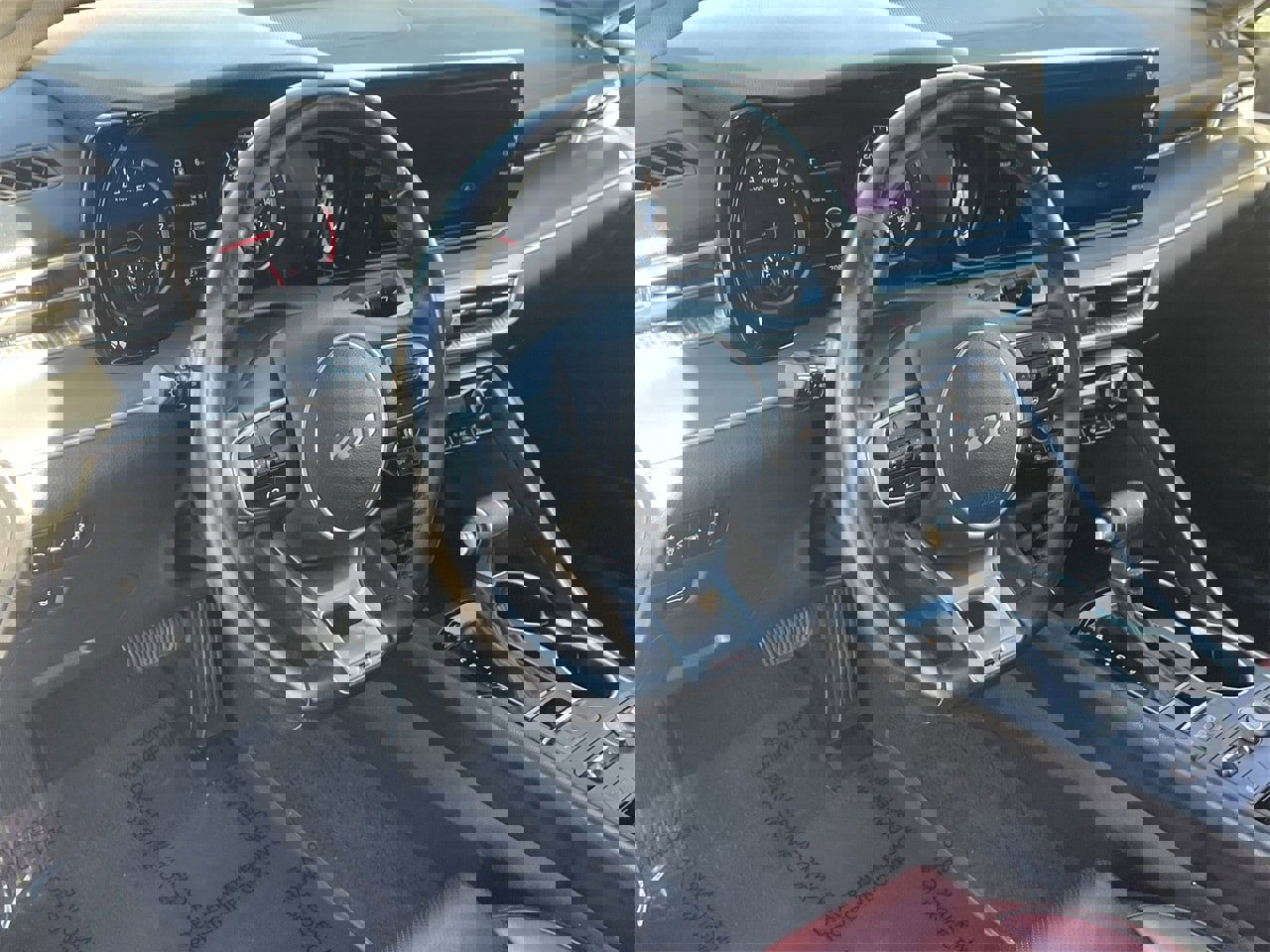 Used 2024 Kia K5 GT-Line image 17