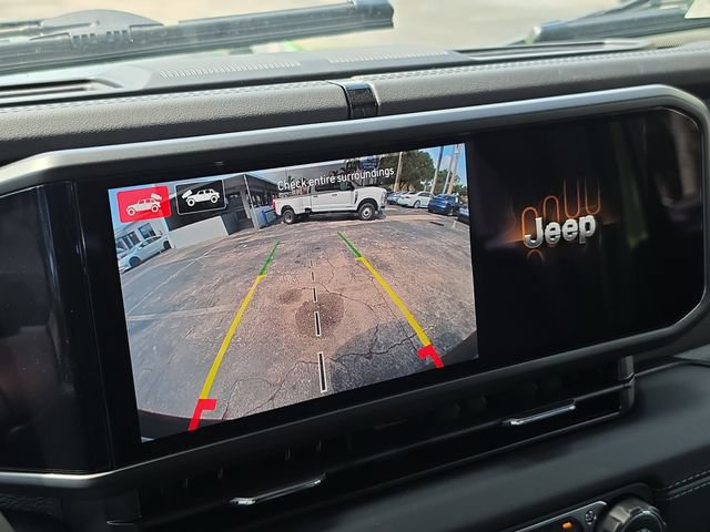 Used 2025 Jeep Wrangler Unlimited Rubicon 392 AWD/4WD image 26