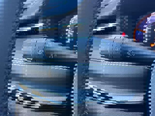 Certified 2024 Jeep Compass Limited w/ High Altitude Package image 30