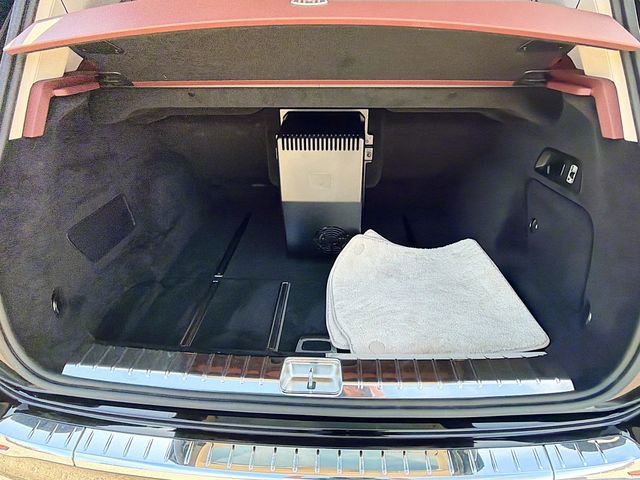 Used 2025 Mercedes-Benz Maybach GLS 600 4MATIC image 26