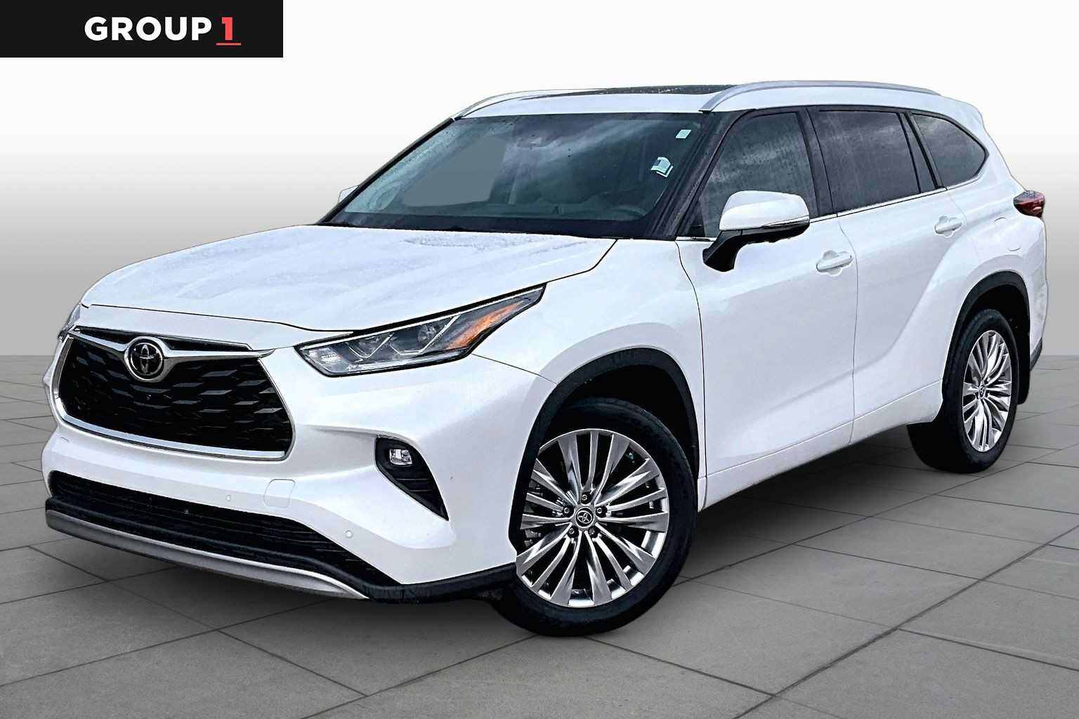 Used 2023 Toyota Highlander Platinum FWD video 1