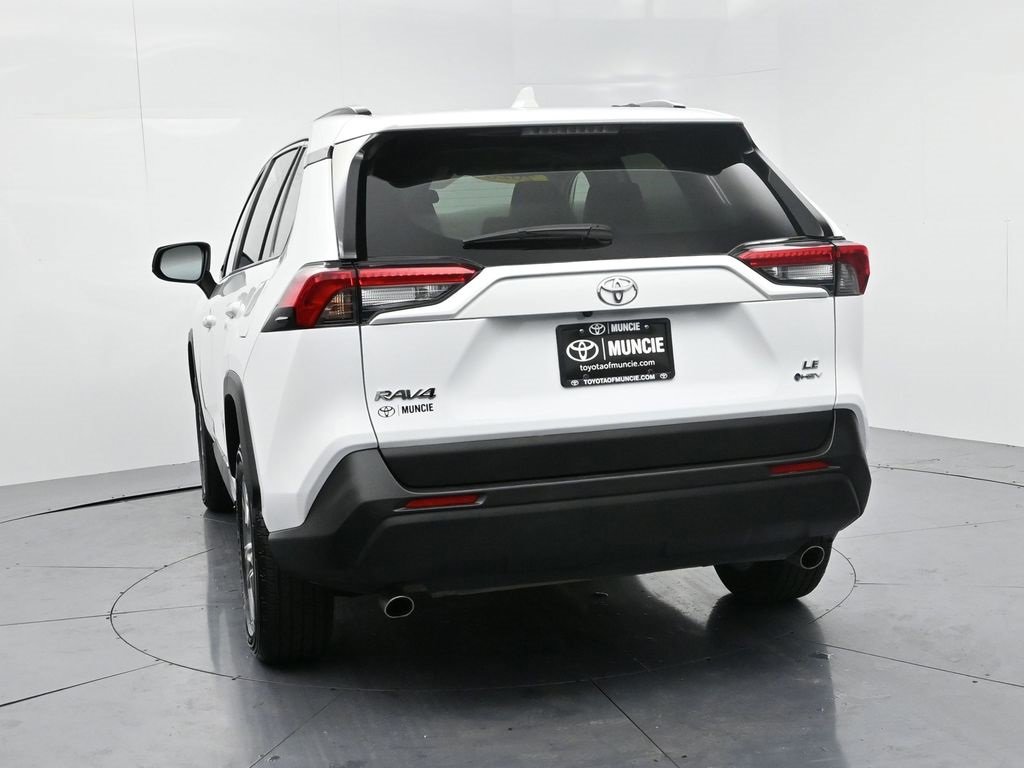 Used 2025 Toyota RAV4 LE image 6