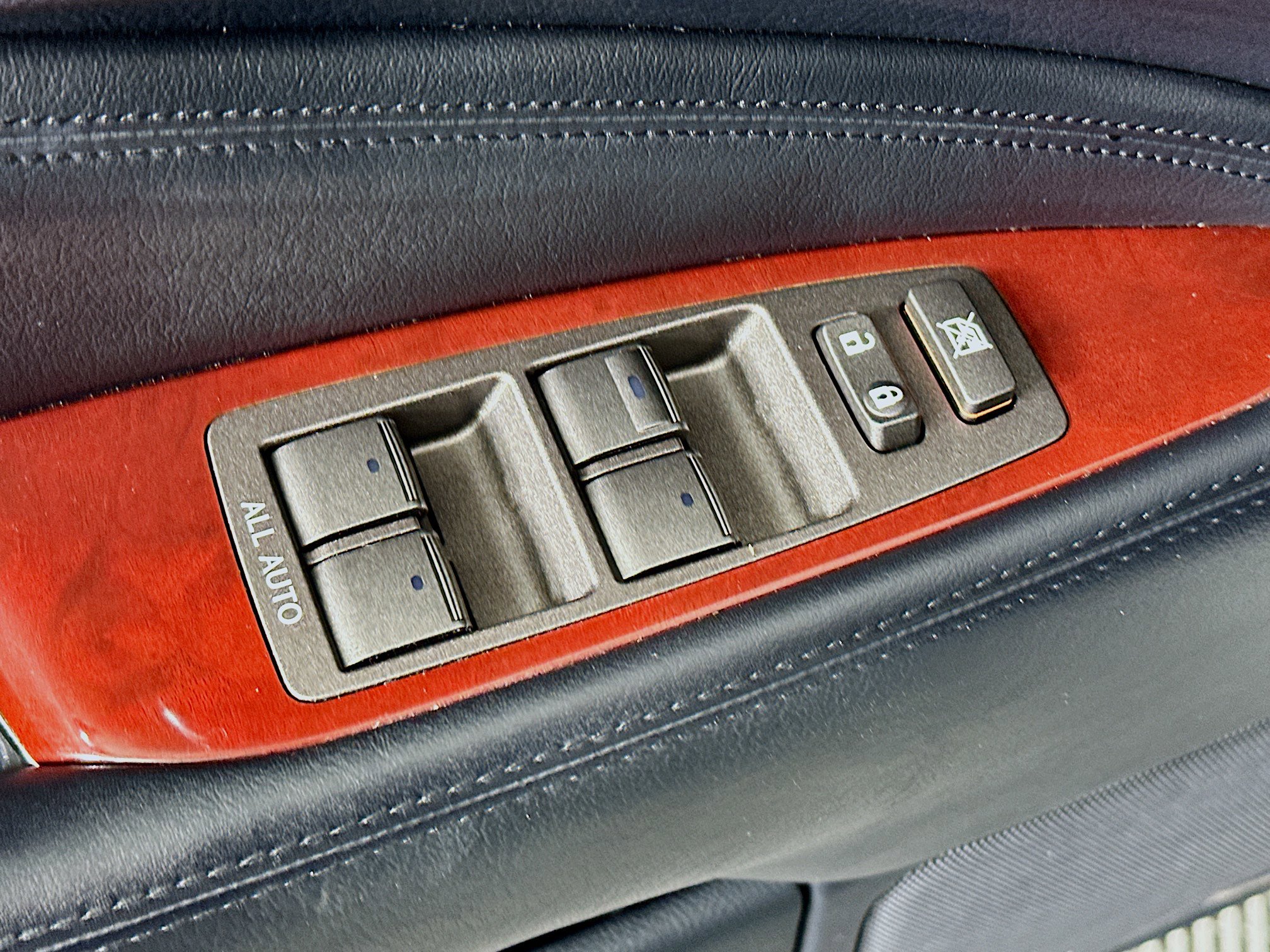 Used 2009 Lexus LS 460 image 15