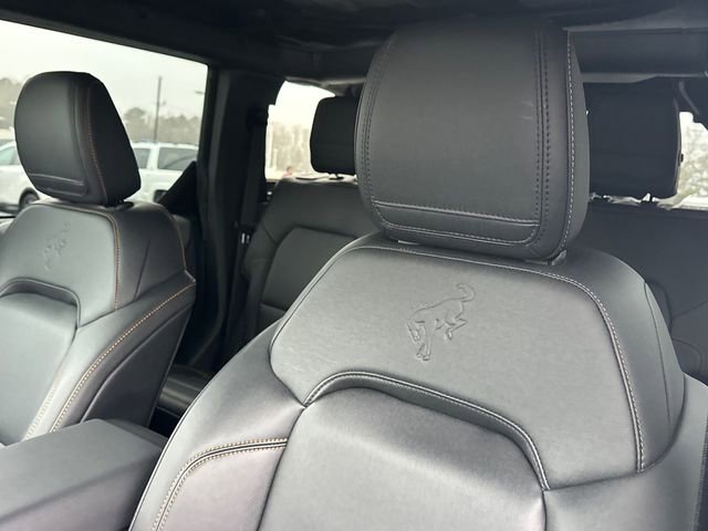 Used 2022 Ford Bronco Badlands w/ Sasquatch Package image 15