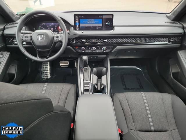 Used 2025 Honda Accord Sport image 10