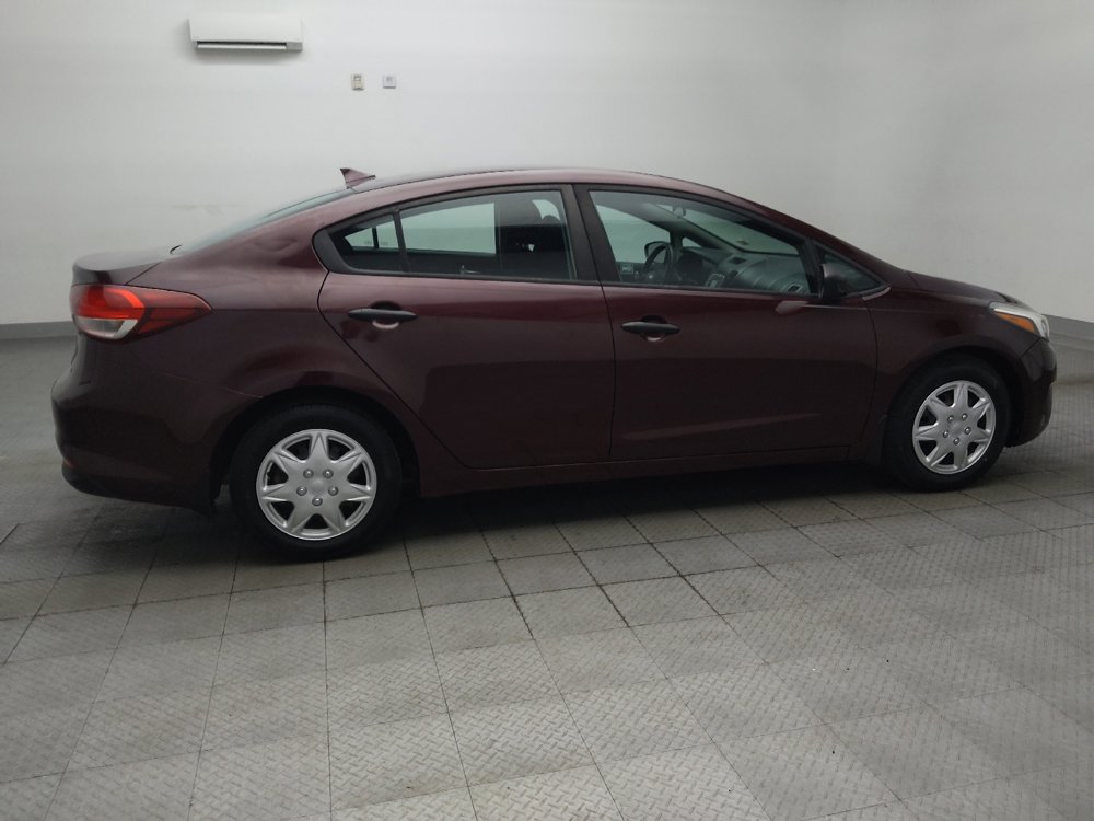 Used 2017 Kia Forte LX FWD image 10