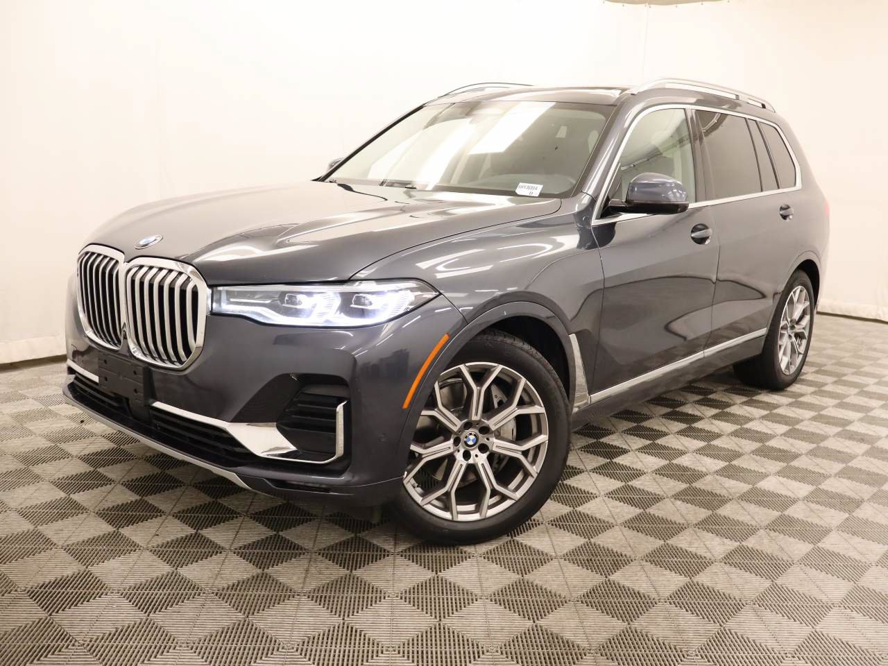 Used 2022 BMW X7 xDrive40i w/ Premium Package AWD/4WD image 1