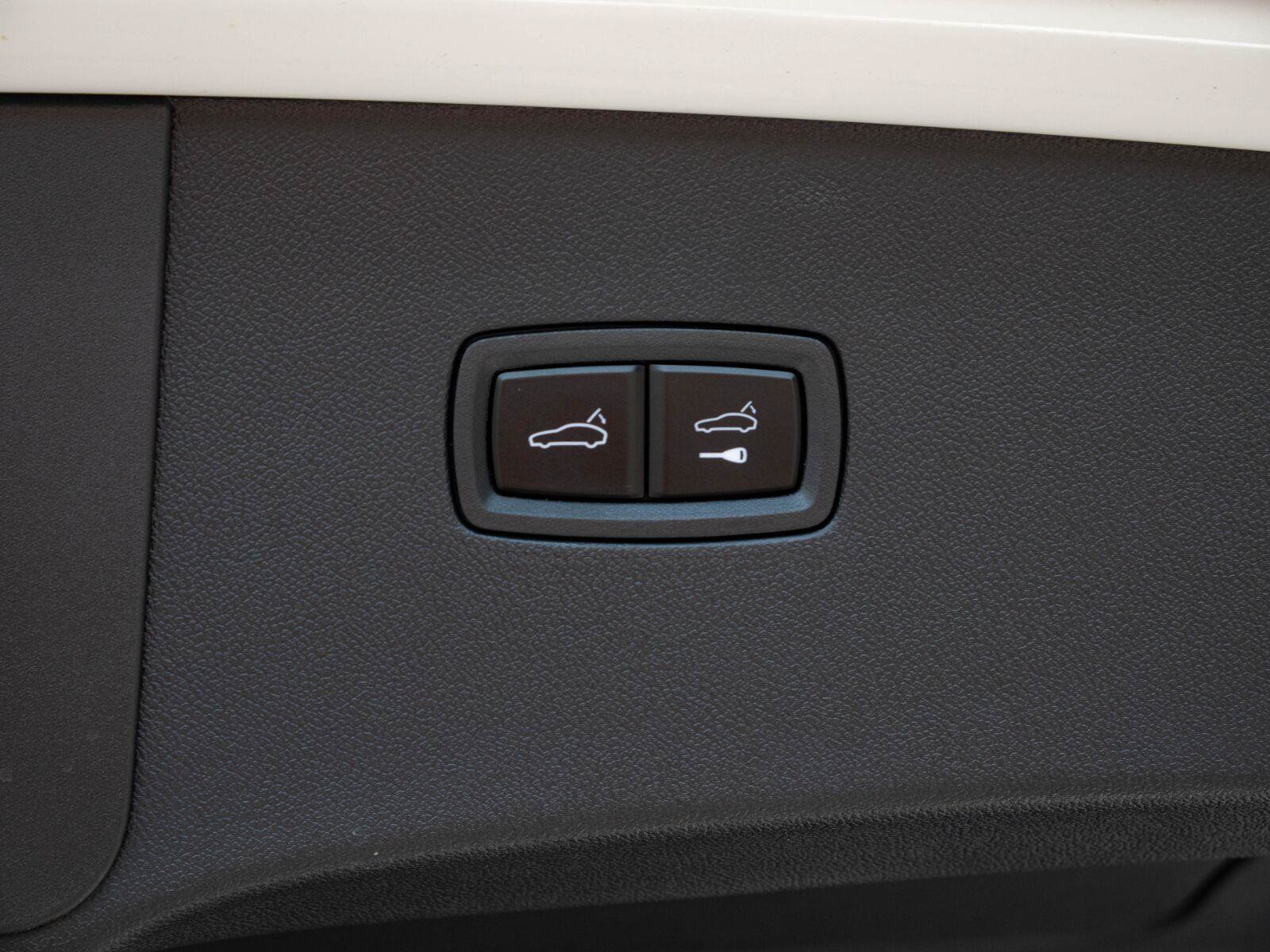 Used 2026 Porsche Cayenne GTS AWD/4WD image 32
