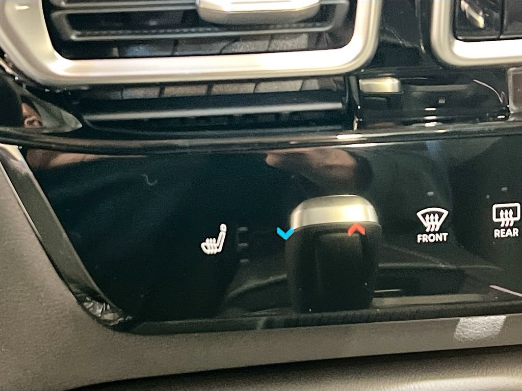 New 2026 Nissan Sentra SV w/ SV Convenience Package FWD image 19