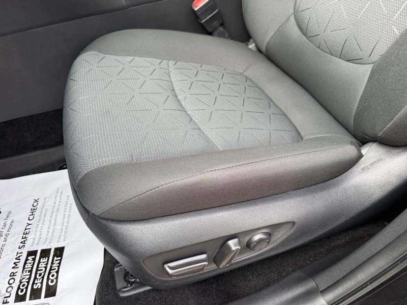 Used 2025 Toyota RAV4 Woodland Edition image 17