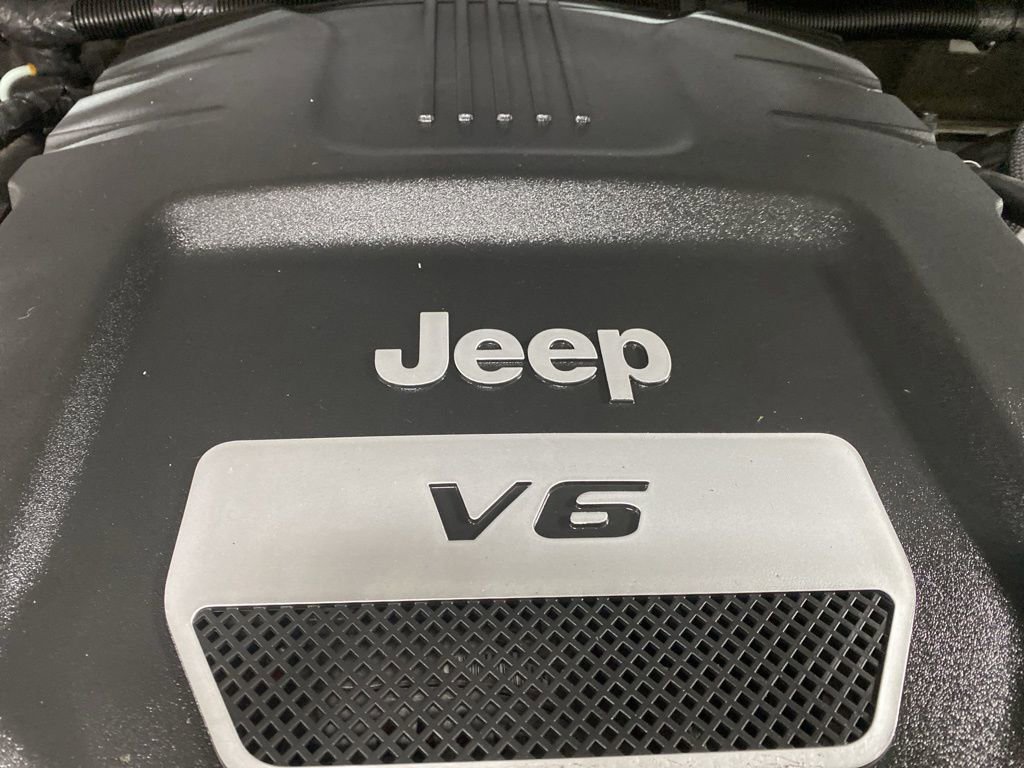 Used 2015 Jeep Wrangler Unlimited Sahara w/ Max Tow Package image 36