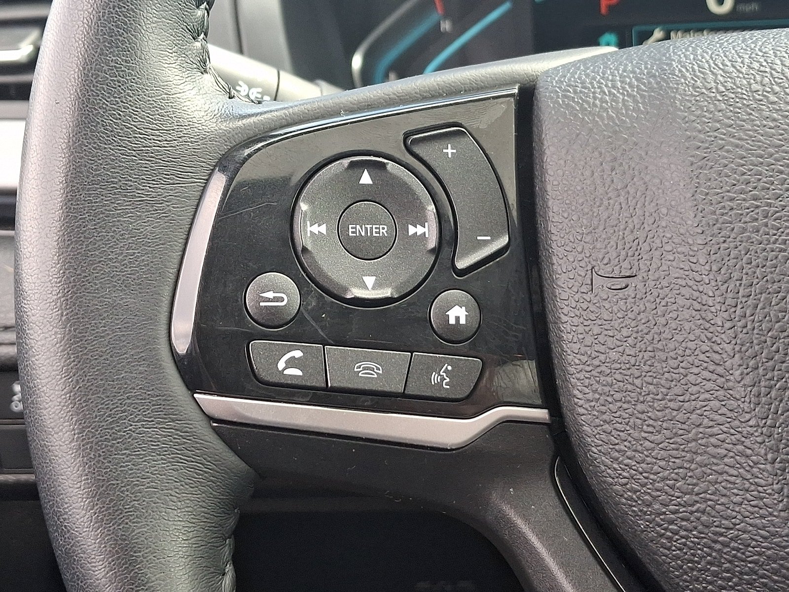Used 2023 Honda Odyssey Touring image 23