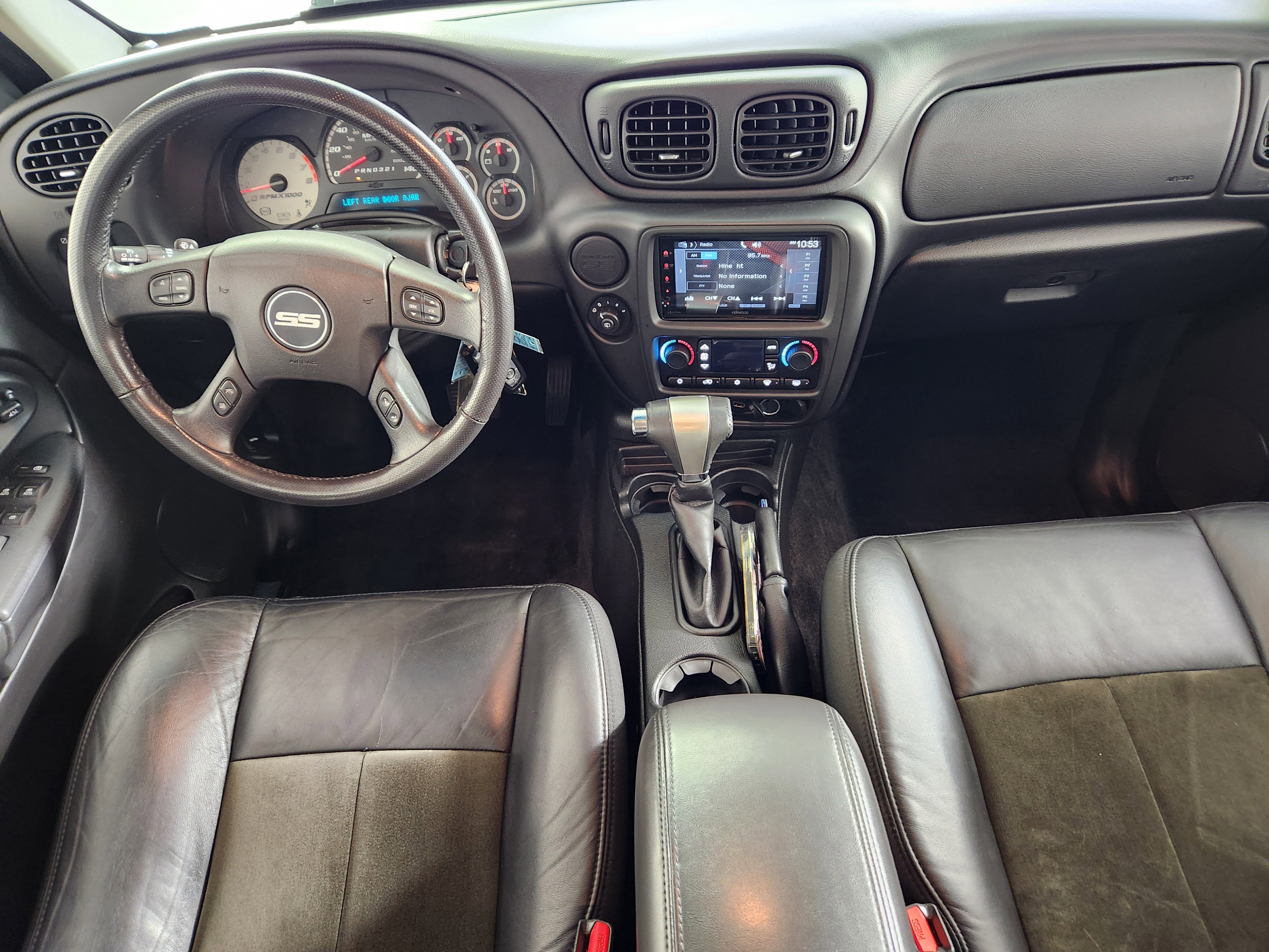 Used 2008 Chevrolet TrailBlazer SS w/ Sun And 6-Disc Cd Package image 15