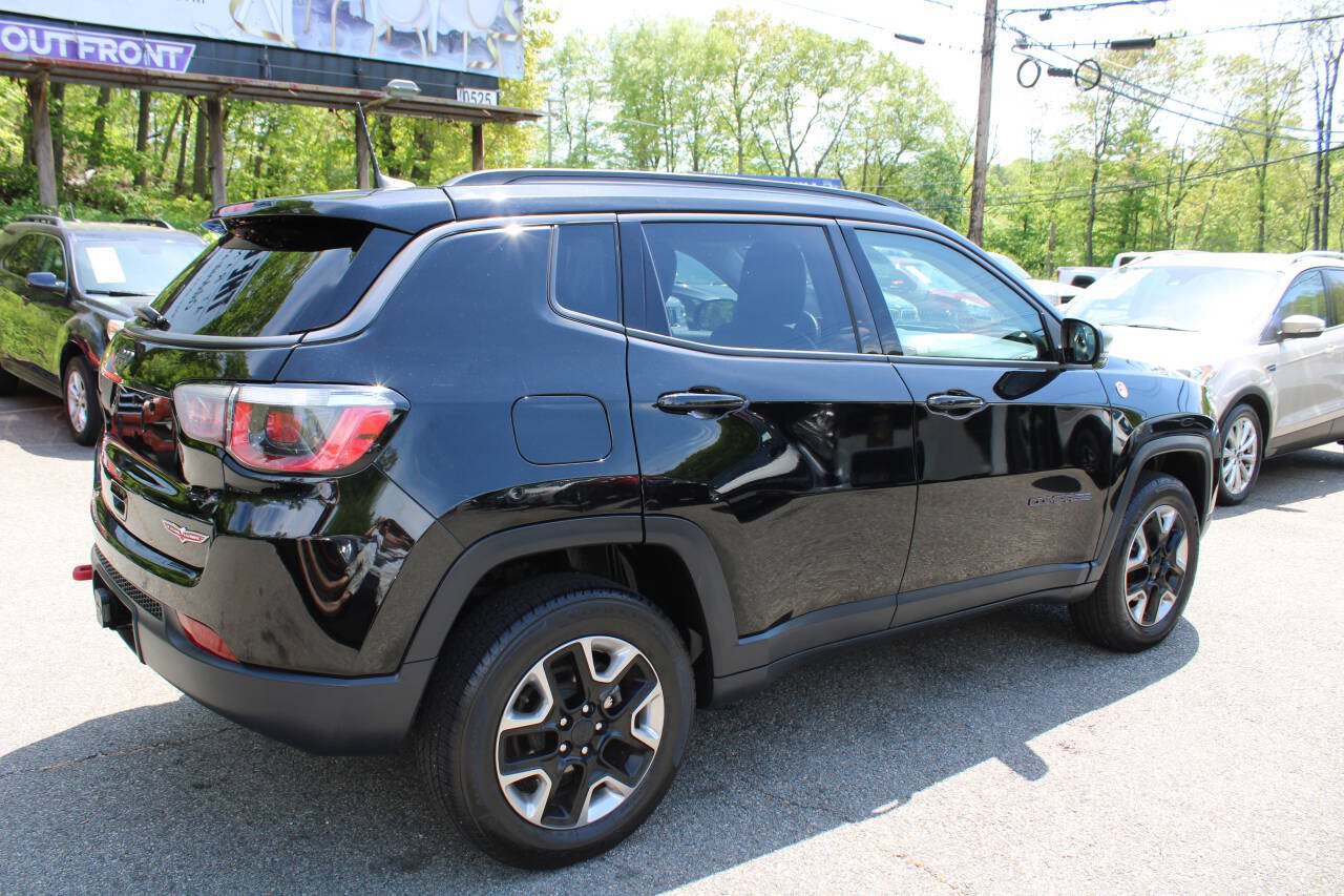 Used 2017 Jeep Compass Trailhawk w/ Navigation Group AWD/4WD image 7