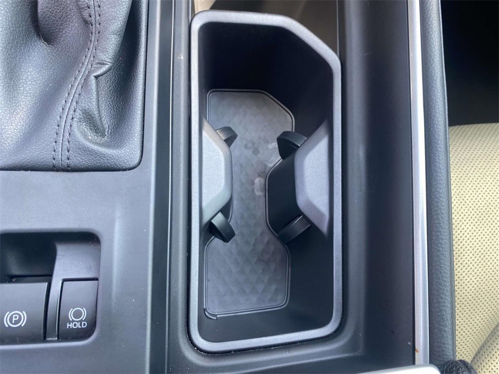 Used 2025 Toyota Grand Highlander FWD image 27