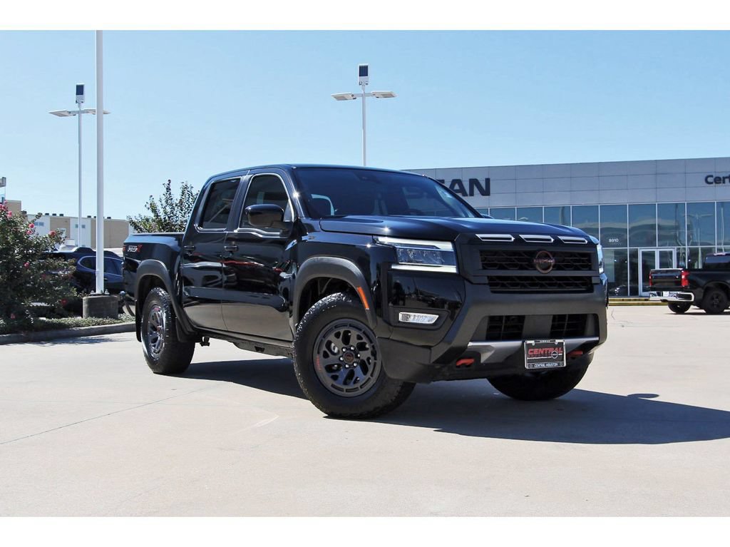 Used 2025 Nissan Frontier Pro-X RWD video 1