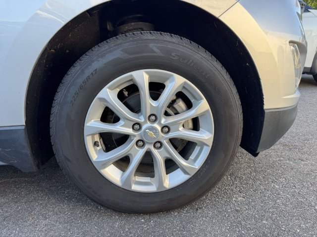 Used 2018 Chevrolet Equinox LT FWD image 11