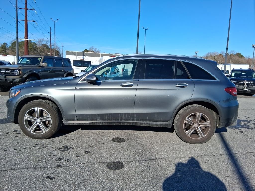 Used 2017 Mercedes-Benz GLC 300 4MATIC image 8