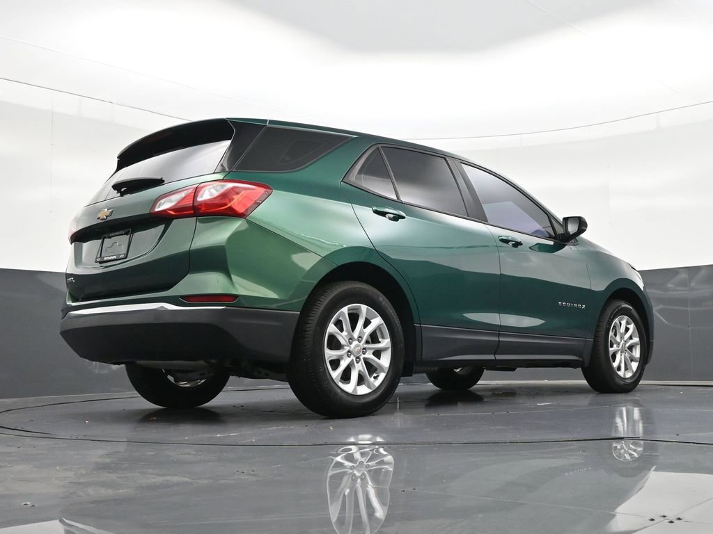 Used 2018 Chevrolet Equinox LS image 28