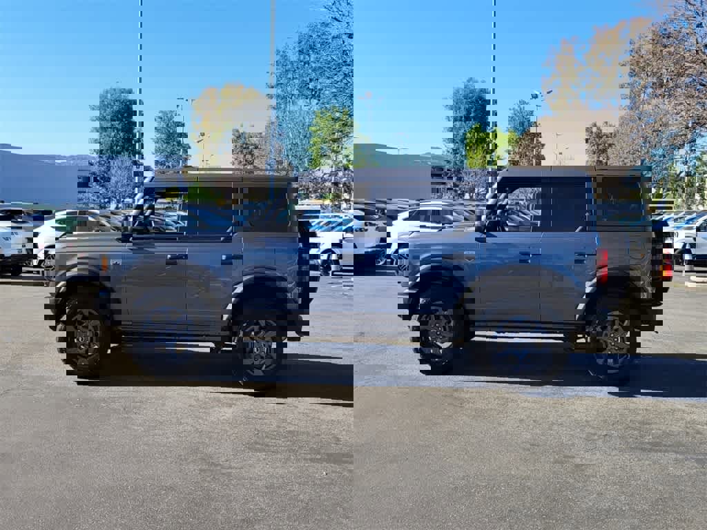 Used 2025 Ford Bronco Big Bend image 2