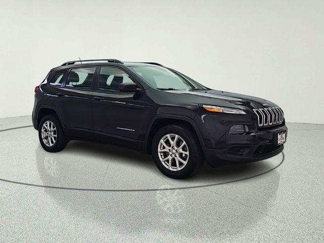 Used 2015 Jeep Cherokee Sport w/ Cold Weather Group AWD/4WD image 8