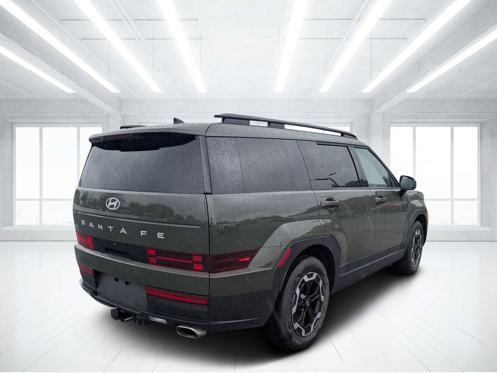 Used 2025 Hyundai Santa Fe SEL image 3