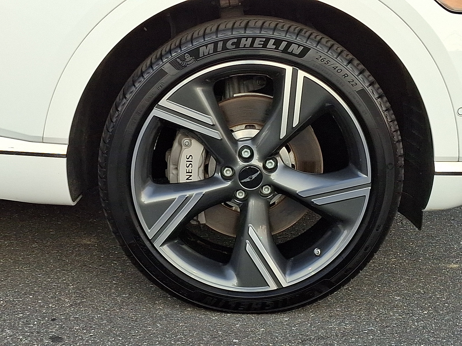 Certified 2025 Genesis GV80 3.5T Prestige AWD/4WD image 8