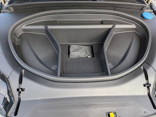 New 2025 Volvo EX90 Plus w/ Protection Package Premier image 18