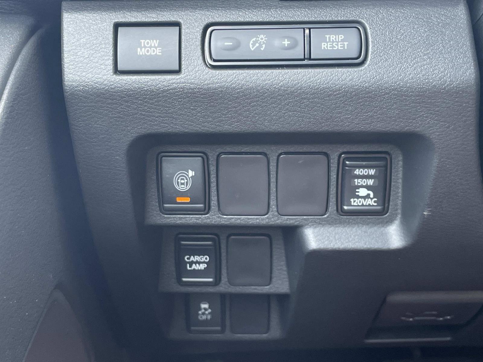 Used 2024 Nissan Frontier SV w/ SV Convenience Package image 24