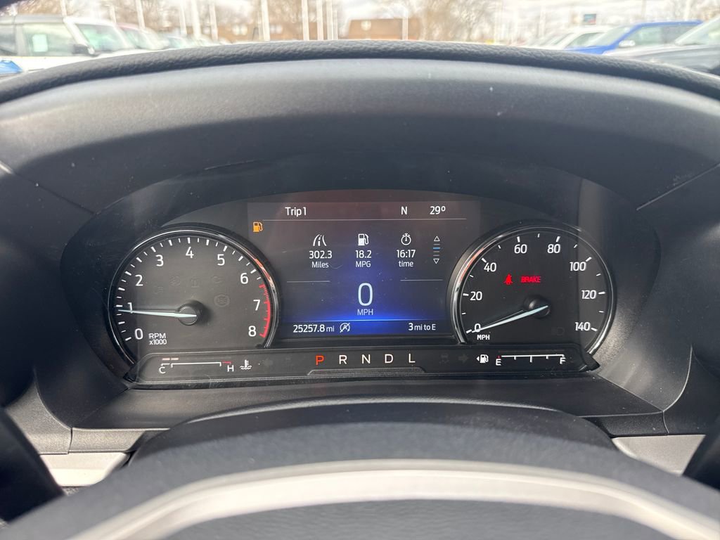 Used 2024 Ford Explorer XLT w/ Equipment Group 202A image 45