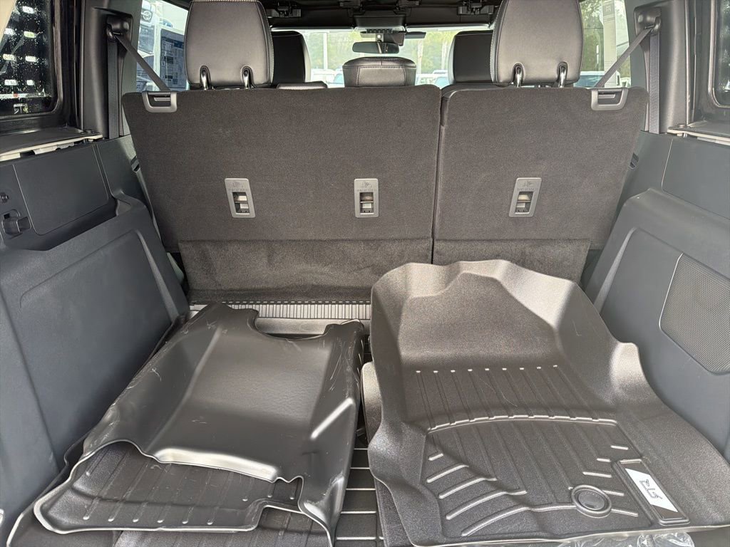 New 2025 Ford Bronco Big Bend w/ Black Diamond Package image 8