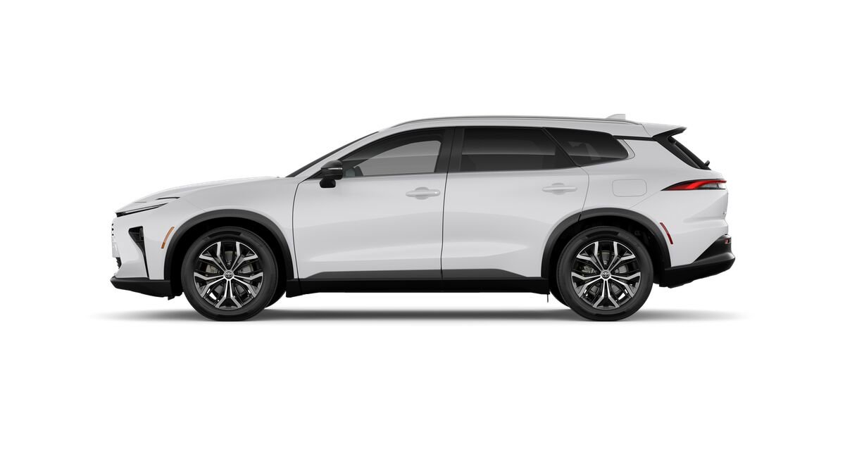 New 2026 Toyota Crown Signia image 4