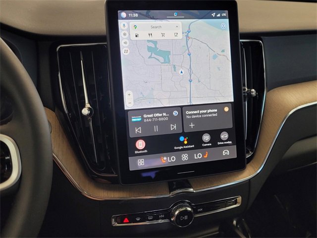 New 2026 Volvo XC60 B5 Core w/ Protection Package Premier image 17